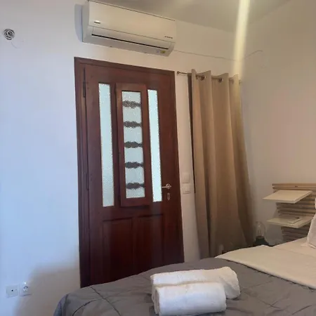 Central Naoussa Naousa (Paros)